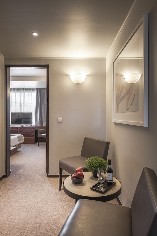 Habitación Deluxe del hotel Dom Carlos Park. Foto 6