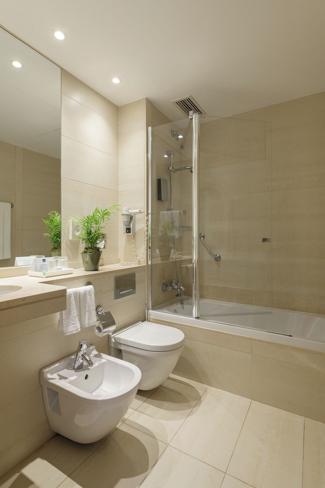 Habitación Deluxe del hotel Dom Carlos Park. Foto 7