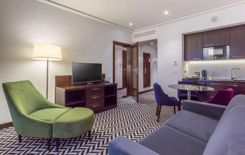 Suite de 1 dormitorio - 1 cama extragrande del hotel Hilton Garden Inn Krakow Airport