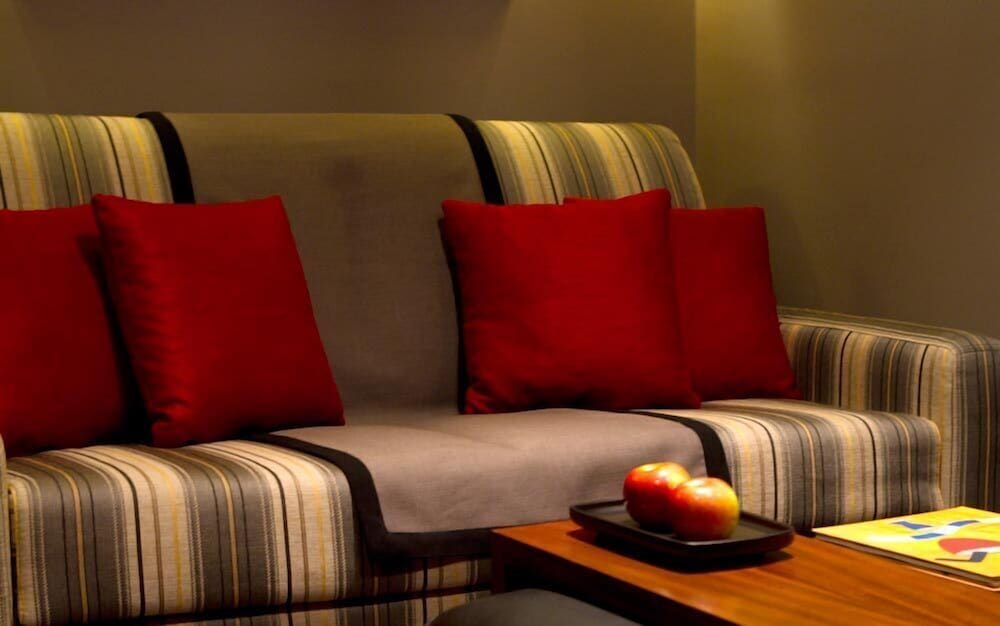 Habitación estándar con 2 camas individuales del hotel Dighton. Foto 3