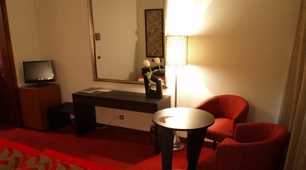 Habitación estándar con 2 camas individuales del hotel Dighton. Foto 7