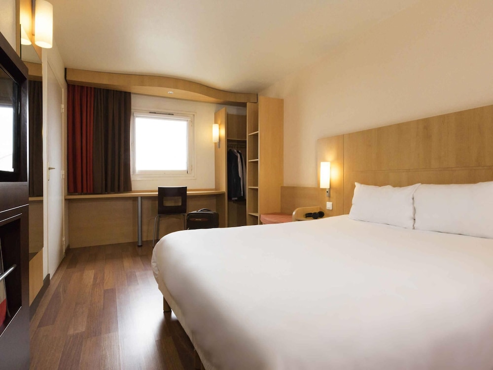 Habitación Standard con una cama doble del hotel Ibis Lille Lomme Centre