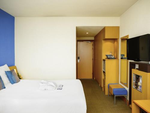 Habitación Familiar del hotel Novotel Porto Gaia. Foto 3
