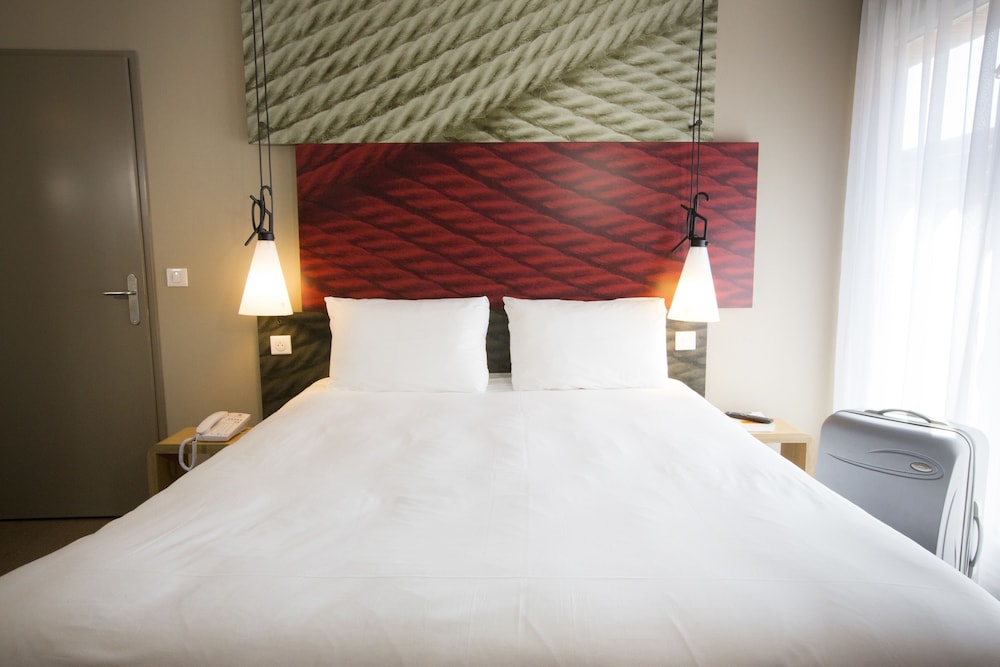 Habitación estándar, 1 cama doble del hotel Ibis Lille Centre Grand Palais. Foto 3