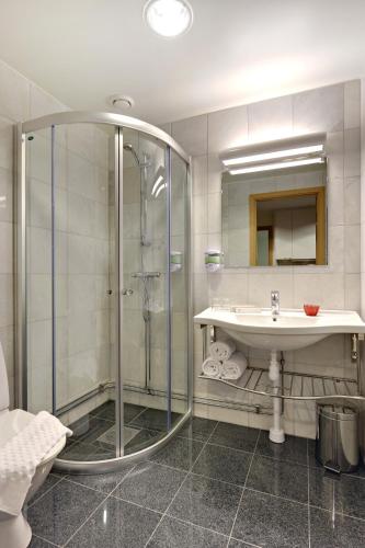 Small Double Room - 140cm bed del hotel 2home Stockholm South. Foto 1