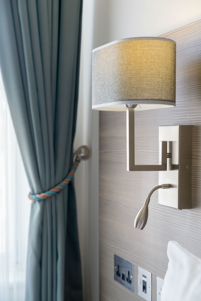 Habitación doble del hotel The Lion and Key. Foto 34