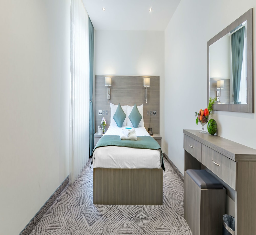 Habitación clásica doble, baño privado del hotel The Lion and Key. Foto 12