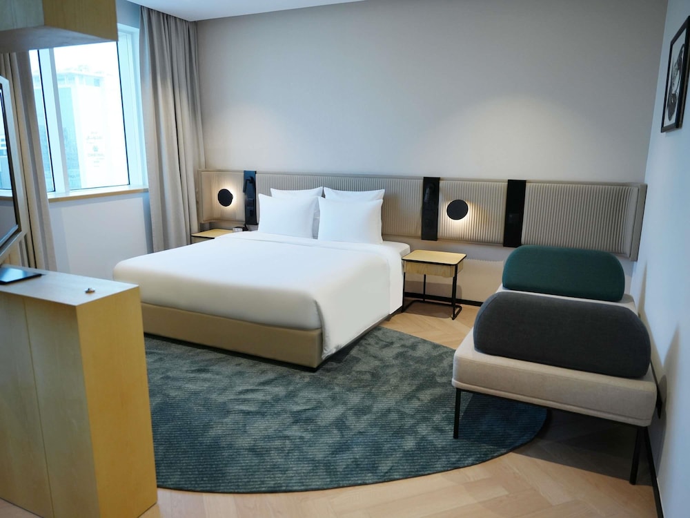 Suite Royal, cocina del hotel Novotel Riyadh Al Anoud. Foto 4