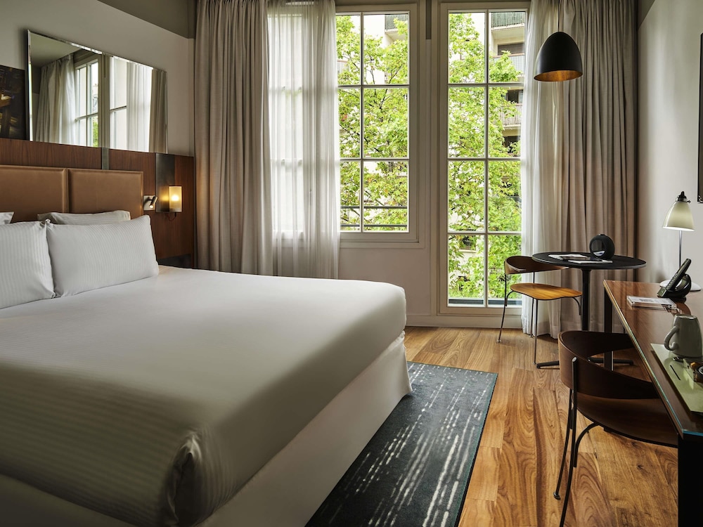 Habitación Deluxe, 1 cama de matrimonio grande del hotel Boutet Bastille Hotel Paris - MGallery Collection