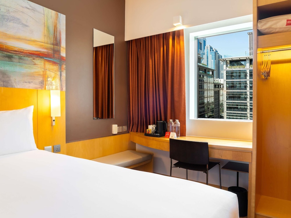 Habitación Premium, Cama Queen Size, Con Beneficios Adicionales del hotel Ibis One Central. Foto 7