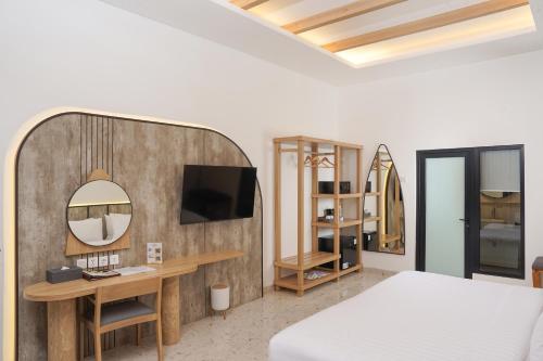 Alojamiento Doble Premier Lumbung del hotel Jambuluwuk Oceano Resort Gili Trawangan. Foto 4