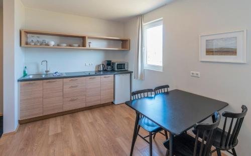 Apartamento de 2 dormitorios con bañera de hidromasaje del hotel Stracta. Foto 6