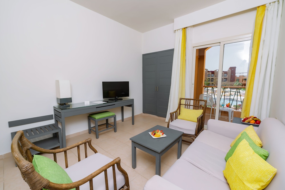 Suite del hotel Lemon and Soul Makadi Garden. Foto 2