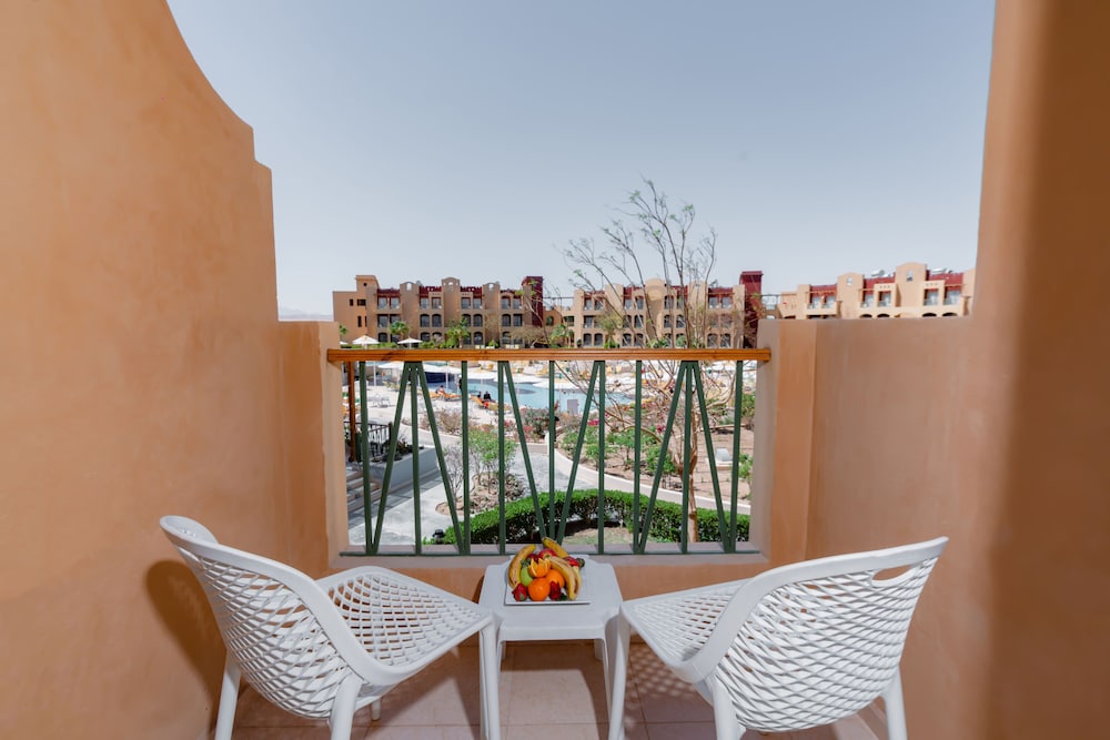 Suite del hotel Lemon and Soul Makadi Garden. Foto 3