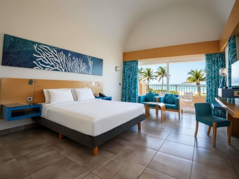Habitación Deluxe 01 Queen - Vistas al Mar del hotel Novotel Marsa Alam Beach Resort