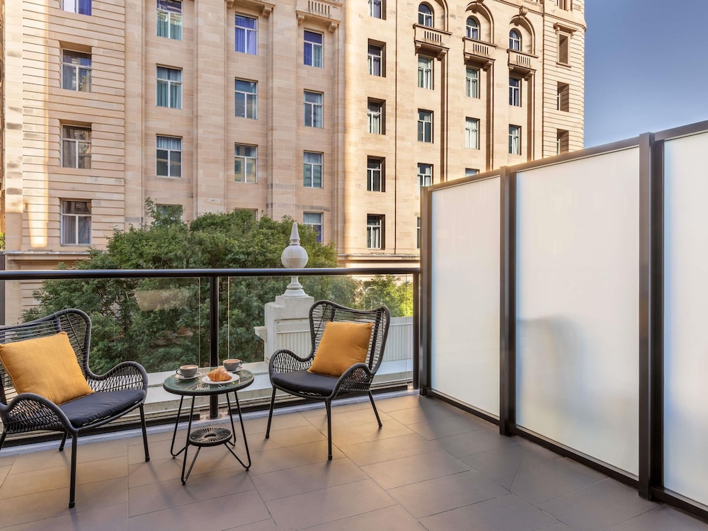 Habitación Estándar con 1 cama king size, con balcón del hotel Ibis Styles Brisbane Elizabeth Street. Foto 5