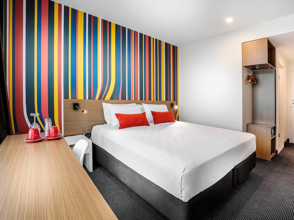 Habitación Superior 1 Cama King Vistas al Río del hotel Ibis Styles Brisbane Elizabeth Street. Foto 2