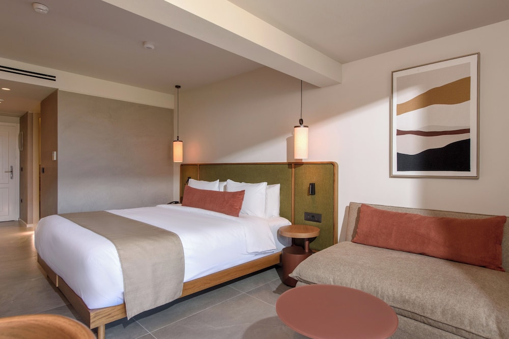 Junior Suite con vistas al jardín del hotel Blue Sea Beach Affiliated By Melia. Foto 5