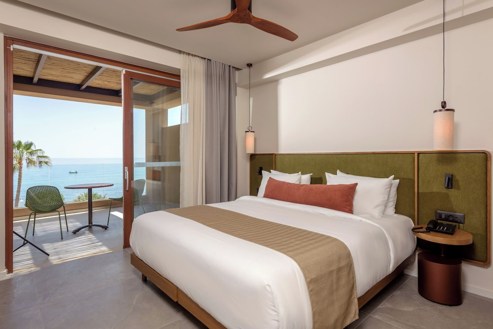 Familiar con vistas al mar del hotel Blue Sea Beach Affiliated By Melia. Foto 1