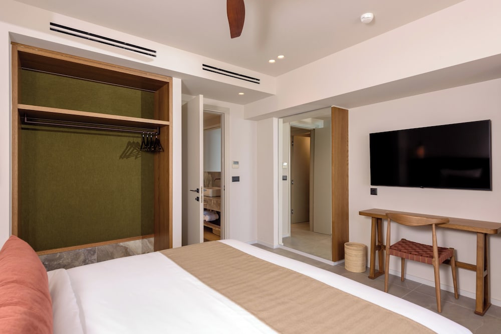 Familiar con vistas al mar del hotel Blue Sea Beach Affiliated By Melia. Foto 7