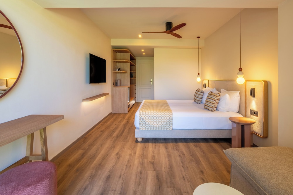 Habitación Superior del hotel Blue Sea Beach Affiliated By Melia. Foto 9
