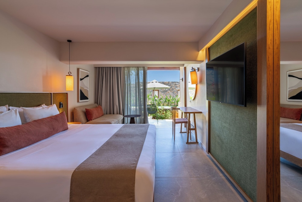 Junior Suite con vistas al jardín del hotel Blue Sea Beach Affiliated By Melia. Foto 13