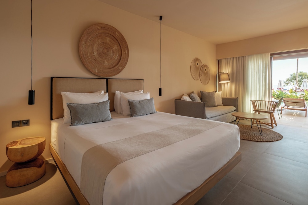 Junior Suite con Piscina Privada y Vistas al Jardín del hotel Blue Sea Beach Affiliated By Melia. Foto 7