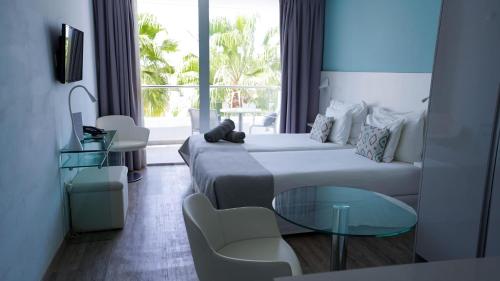 Suite Junior Estándar del hotel Coral Ocean View (only Adults). Foto 7