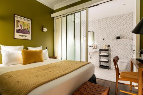 Habitación Superior del hotel Coq Paris. Foto 4