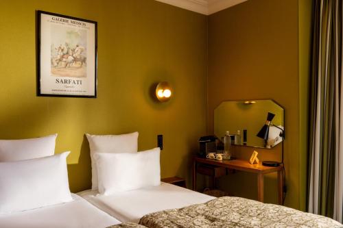 Habitación Superior del hotel Coq Paris. Foto 6