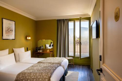 Habitación Superior del hotel Coq Paris. Foto 8