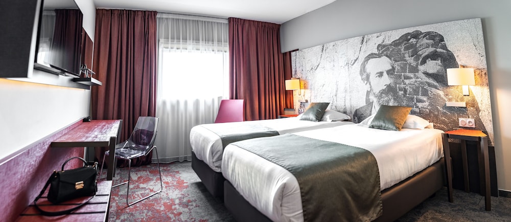 Habitación clásica con 2 camas individuales, 2 camas individuales del hotel Mercure Belfort Centre. Foto 2