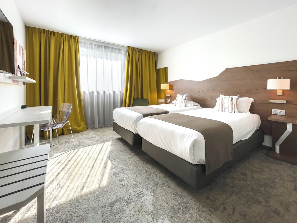 Habitación clásica con 2 camas individuales, 2 camas individuales del hotel Mercure Belfort Centre. Foto 3