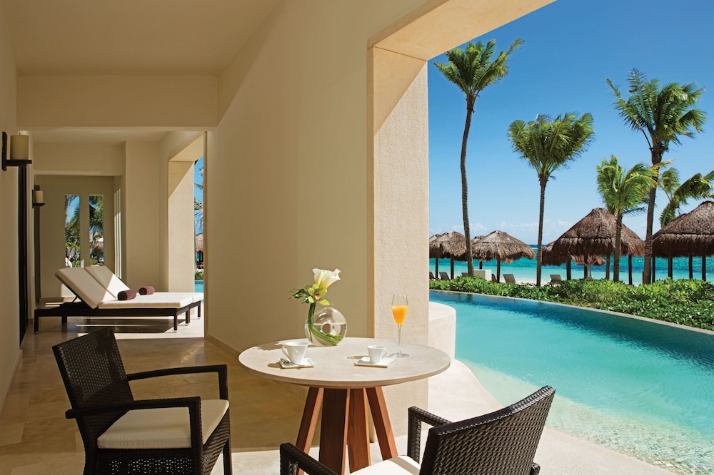 Romance Master Suite Swim Out King del hotel Secrets Akumal Riviera Maya - Adults Only - All Inclusive. Foto 6
