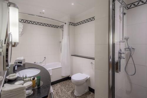Suite Familiar con terraza del hotel Hilton London Paddington. Foto 1