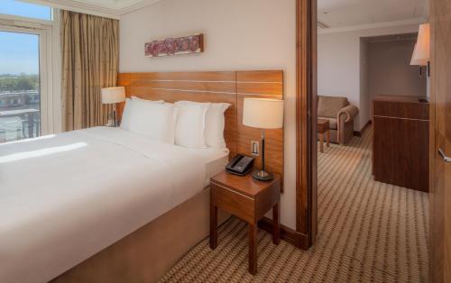 Suite Executive con terraza del hotel Hilton London Paddington. Foto 2
