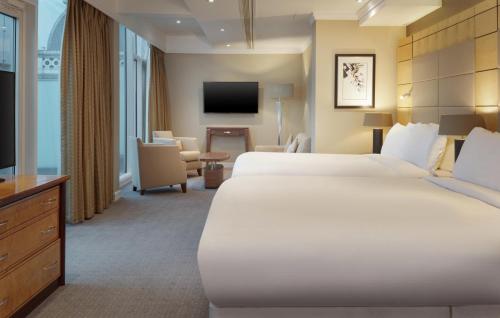 Suite Familiar con terraza del hotel Hilton London Paddington. Foto 2