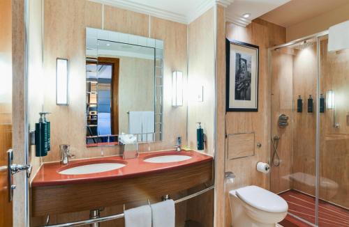 Suite Executive con terraza del hotel Hilton London Paddington. Foto 5