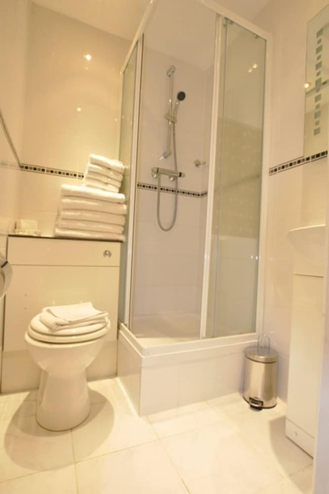 Habitación familiar del hotel Brunel. Foto 12