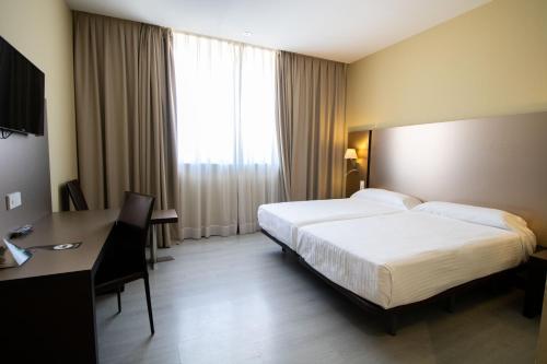 Habitación Doble Estándar - 2 camas del hotel Route 42. Foto 8