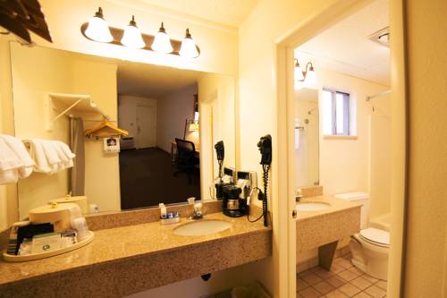 Habitación Doble con 2 camas grandes - No fumadores del hotel Best Western Plus Ruby's Inn. Foto 1