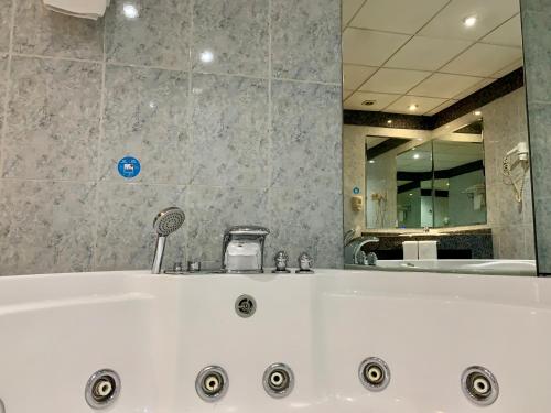 Suite del hotel Humanes