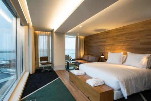 Suite con vistas al mar del hotel Octant Ponta Delgada. Foto 6