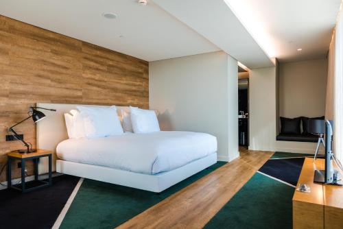 Suite con vistas al mar del hotel Octant Ponta Delgada. Foto 8