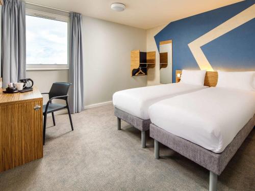 Habitación adaptada para personas con discapacidad - 2 camas individuales del hotel ibis budget London Heathrow Central