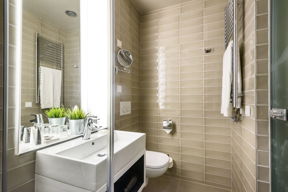 Signature Design Room del hotel Moments Budapest by Continental Group. Foto 16