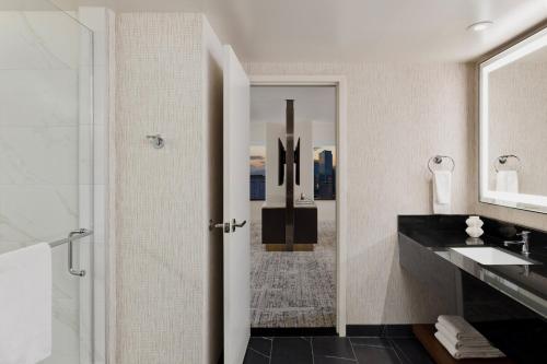 MGM Suite Executive con cama extragrande del hotel Mgm Grand and Casino. Foto 3