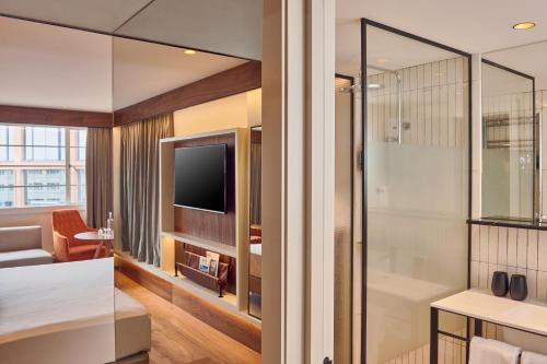 Habitación Premium The Level - Acceso al salón executive del hotel Level At Melia White House. Foto 26