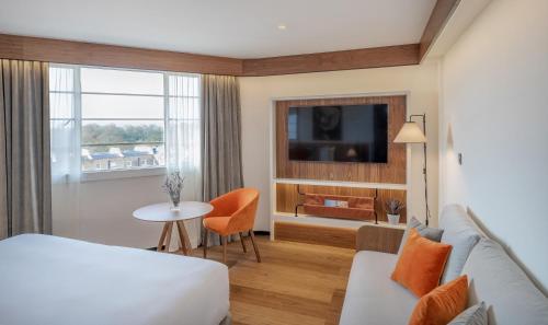 The Level Grand Premium Room with Executive Lounge Access del hotel Level At Melia White House. Foto 26