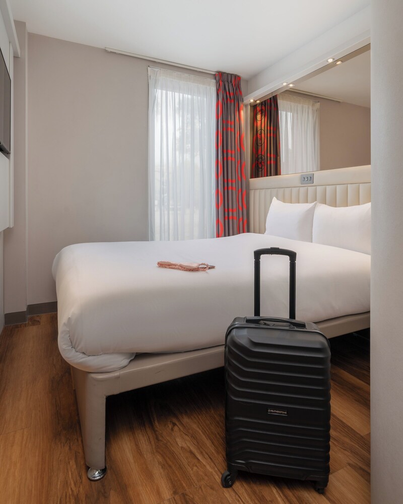 Classic Double with Window del hotel Point A - London, Canary Wharf